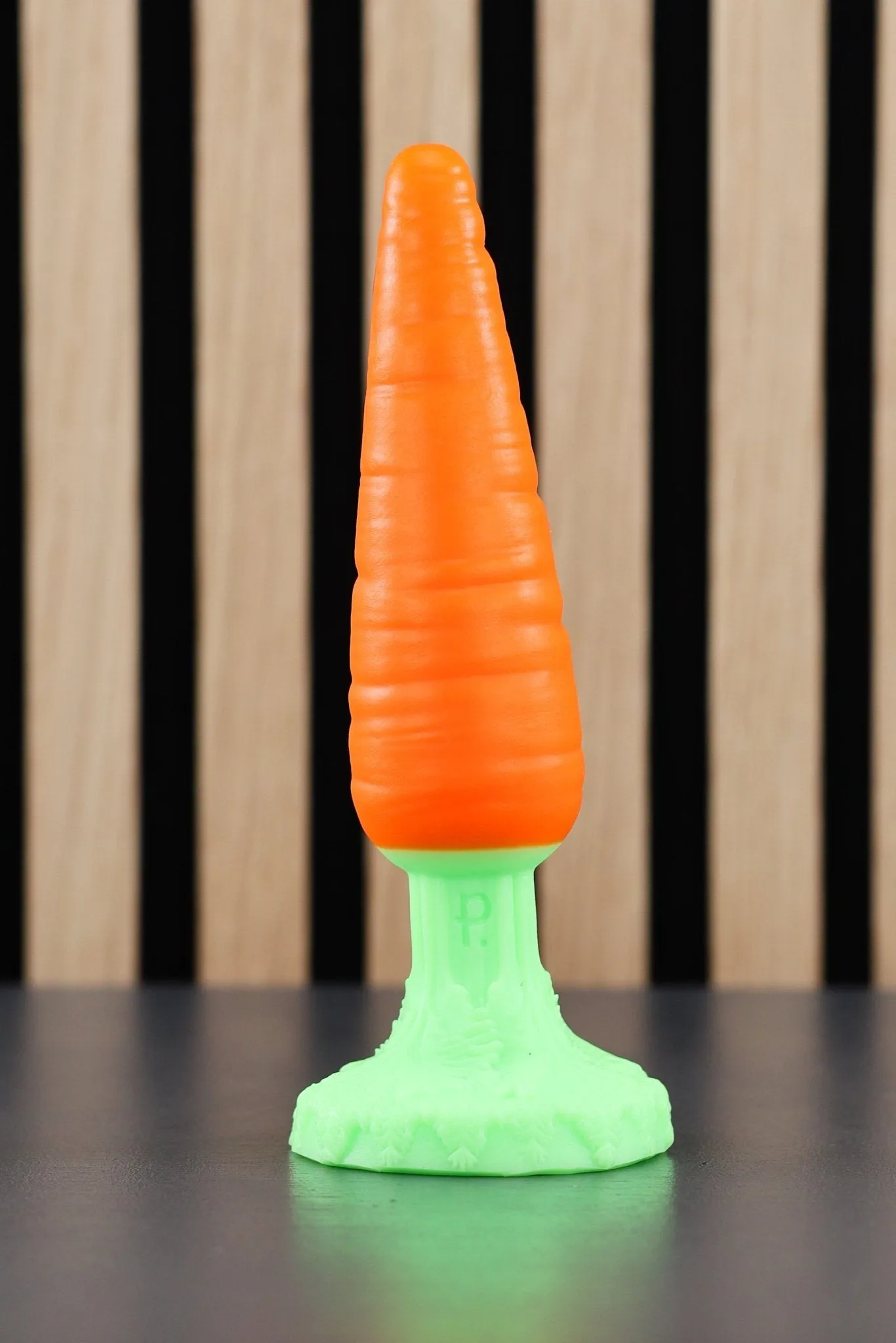 Carrot - Medium, Soft Shaft/Firm Base