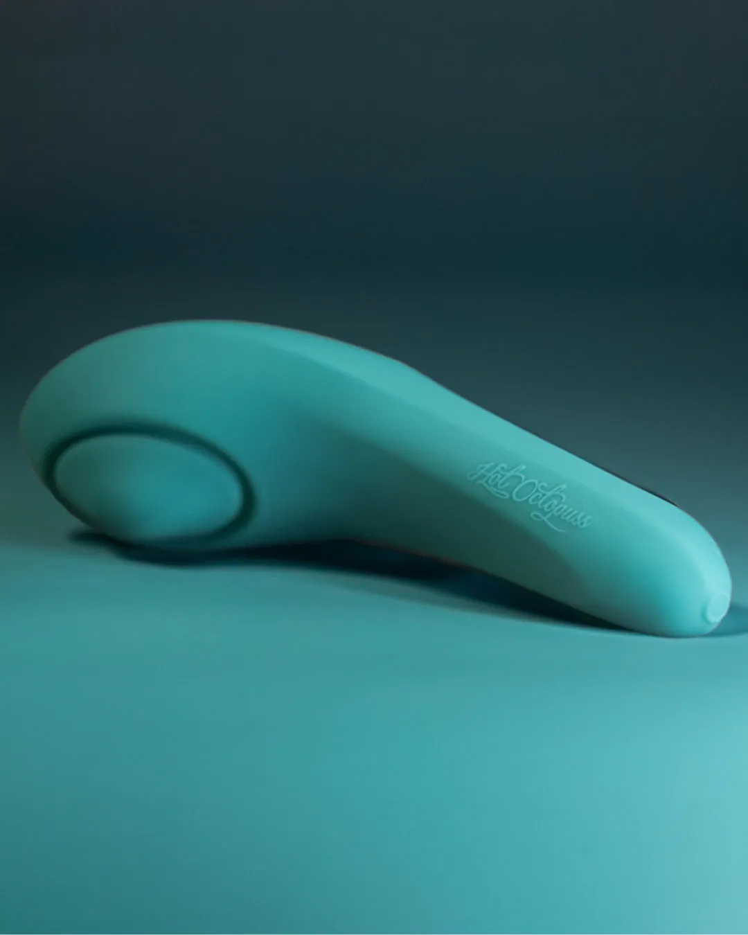 Hot Octopuss Pulse Queen Oscillating Waterproof Vibrator